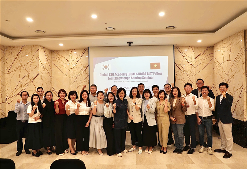 Buổi học thứ 7 Tìm hiểu về Năng lượng, AI, và Kinh tế số và Ngày hội Thành viên: Pitching Session